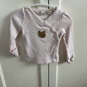 Baby gap pink and white Striped Shirt with Bear Patch 3-6m